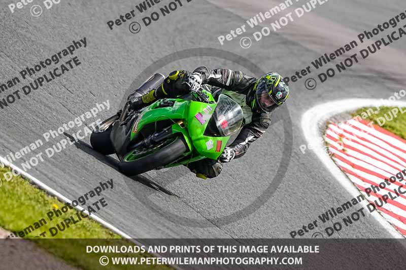 anglesey;brands hatch;cadwell park;croft;donington park;enduro digital images;event digital images;eventdigitalimages;mallory;no limits;oulton park;peter wileman photography;racing digital images;silverstone;snetterton;trackday digital images;trackday photos;vmcc banbury run;welsh 2 day enduro